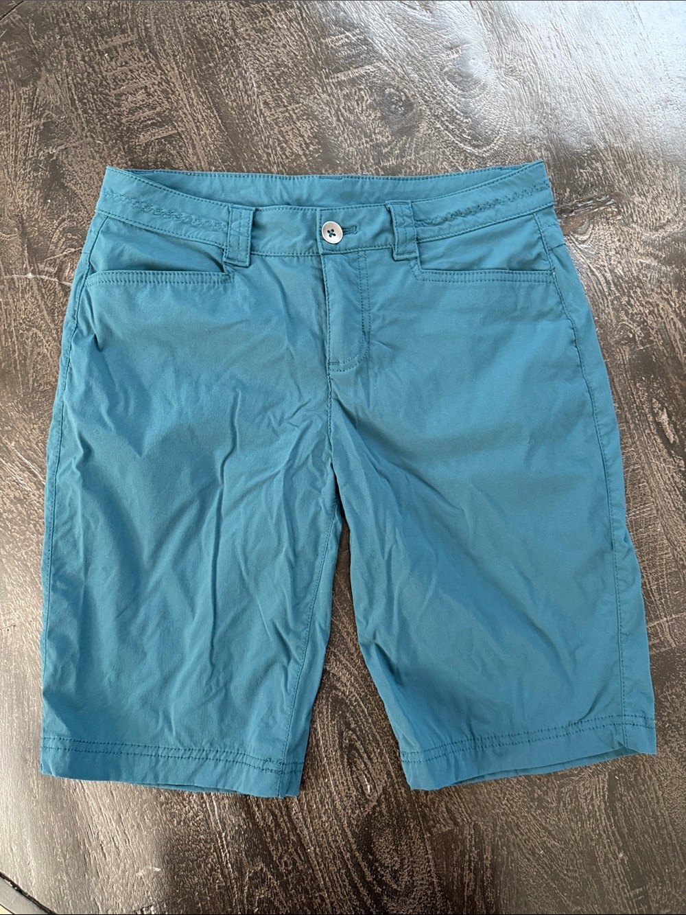 Eddie Bauer Teal Blue Women's Bermuda Shorts